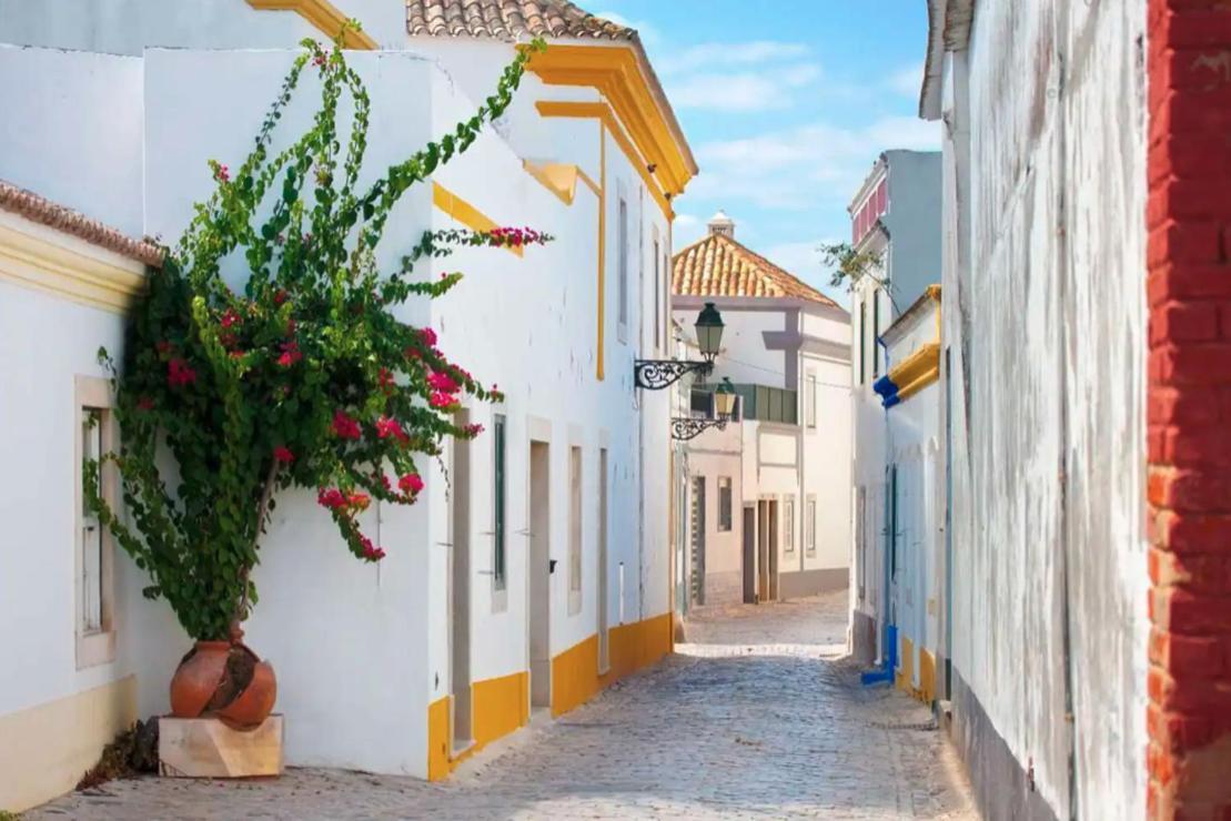 Blife Faro City Life Private Rooms Esterno foto